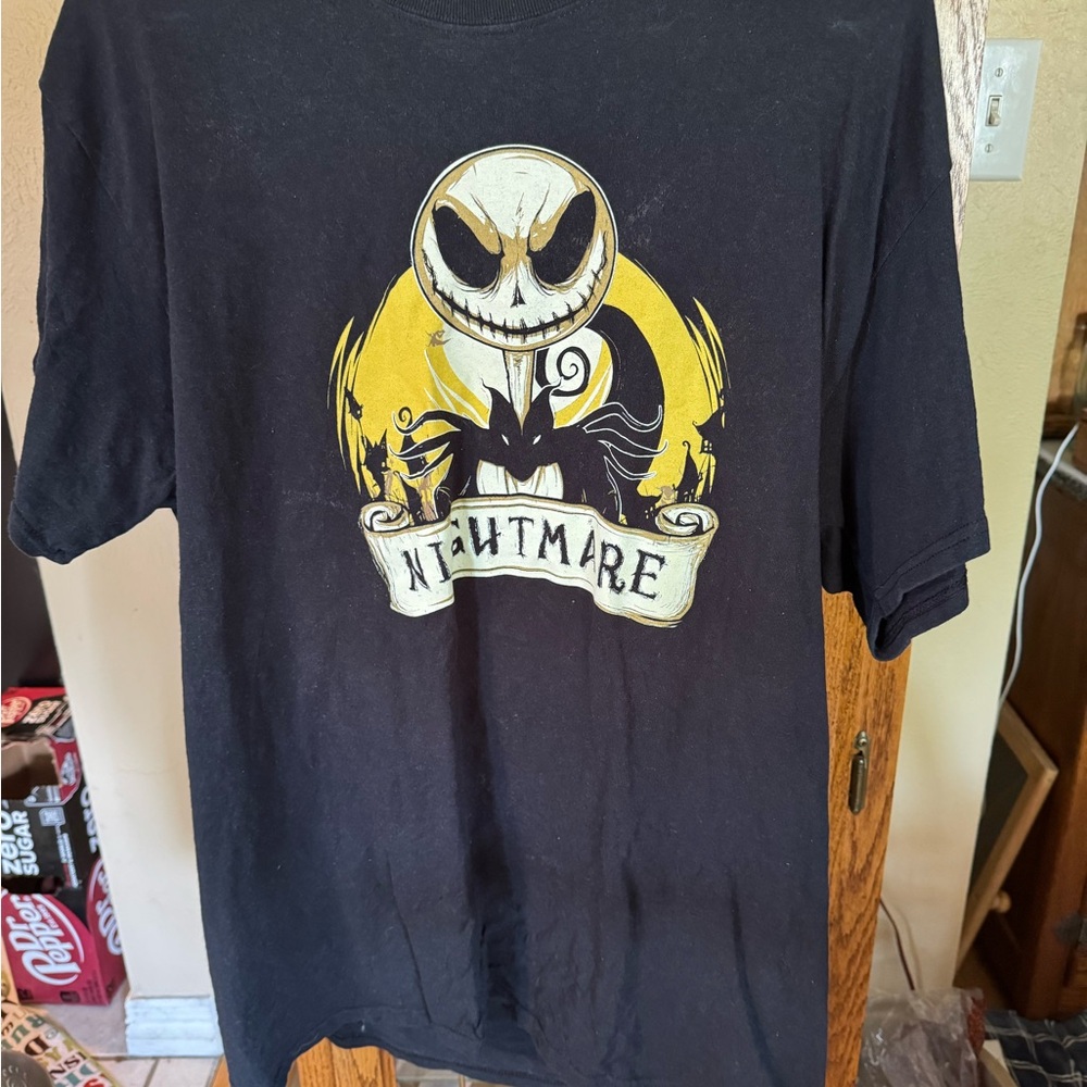 Gildan Black Graphic T-Shirt with Yellow Design